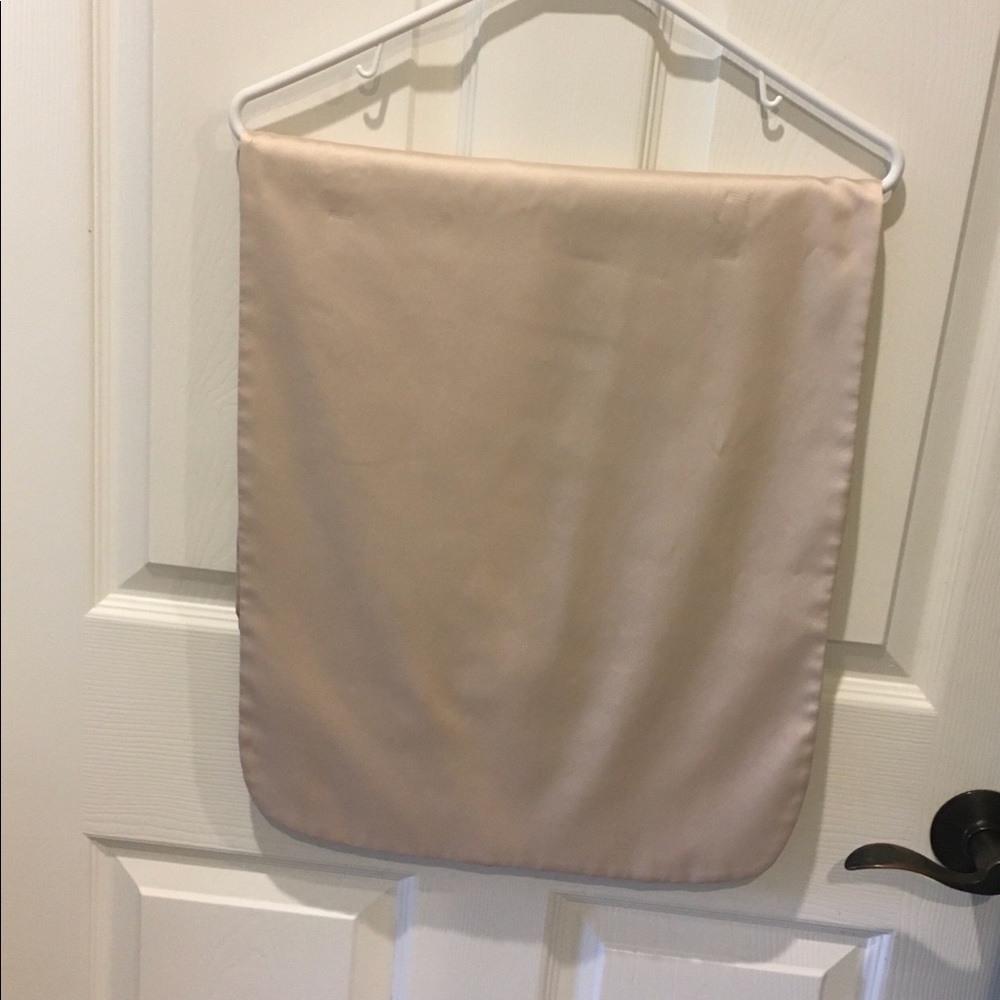 Beautiful shawl that goes perfectly with the Sue Wong dress I just listed